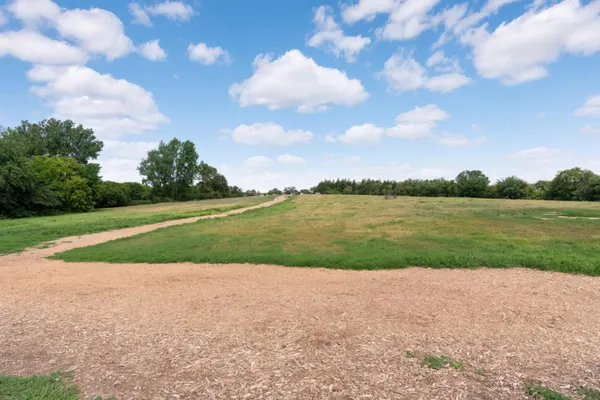 $229,900 | 5141 Balmoral Lane, Unit 3, Bloomington, MN 55437