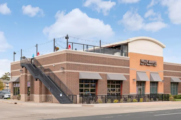 $229,900 | 5141 Balmoral Lane, Unit 3, Bloomington, MN 55437