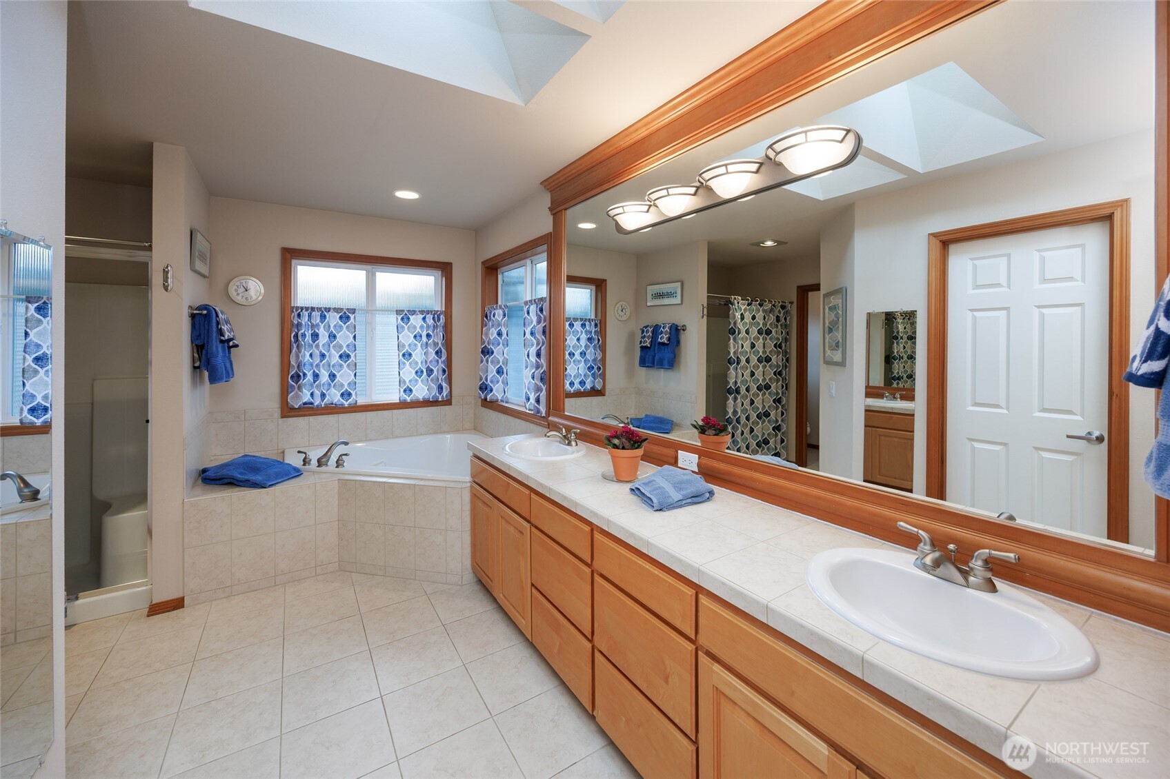 17001 31st Drive Southeast Bothell, WA 98012 - Photo 24 of 40