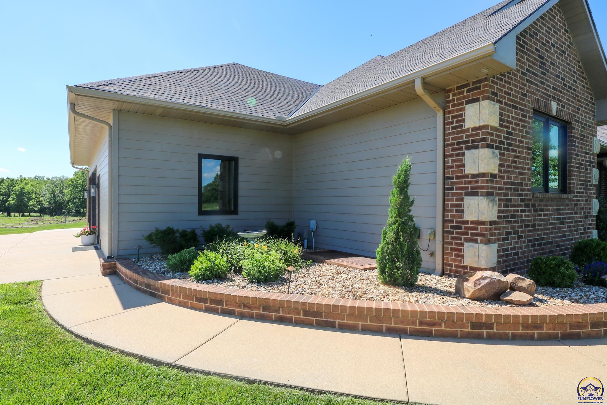 1885 Rd F Emporia, KS 66801 - Photo 24 of 97