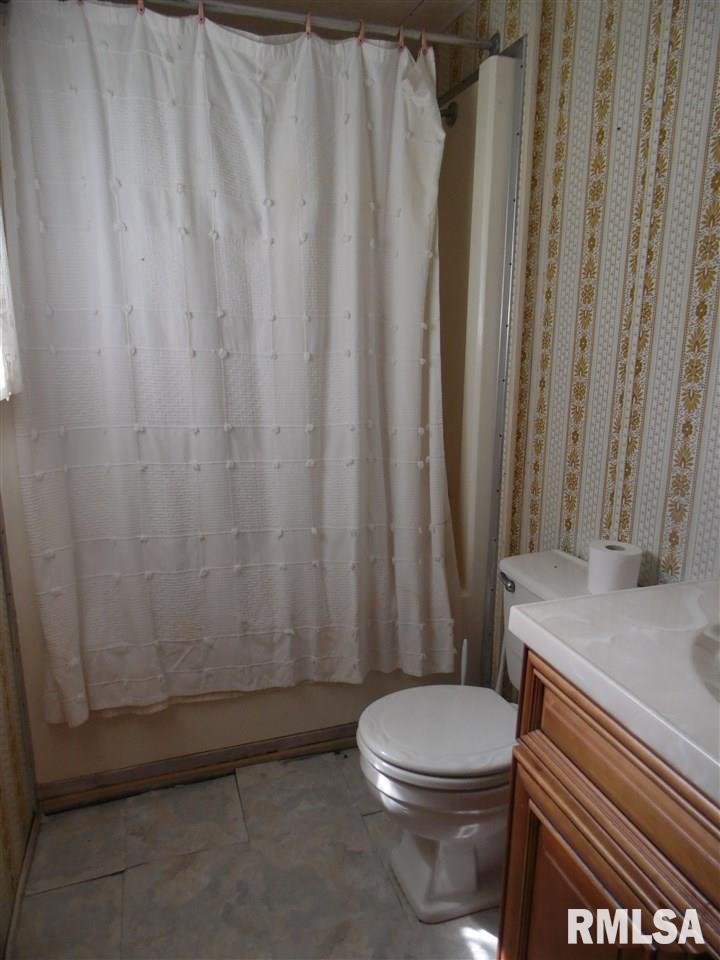 13725 North 2100th Road Good Hope, IL 61438 - Photo 19 of 22