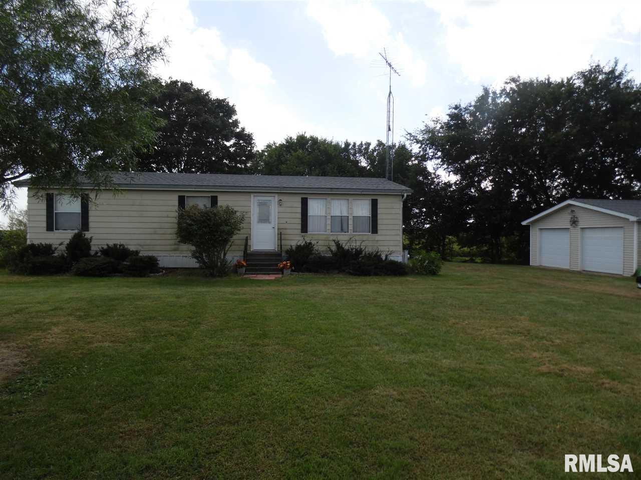 13725 North 2100th Road Good Hope, IL 61438 - Photo 2 of 22