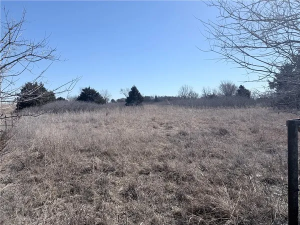 $157,850 | Land Road, Neodesha, KS 66757