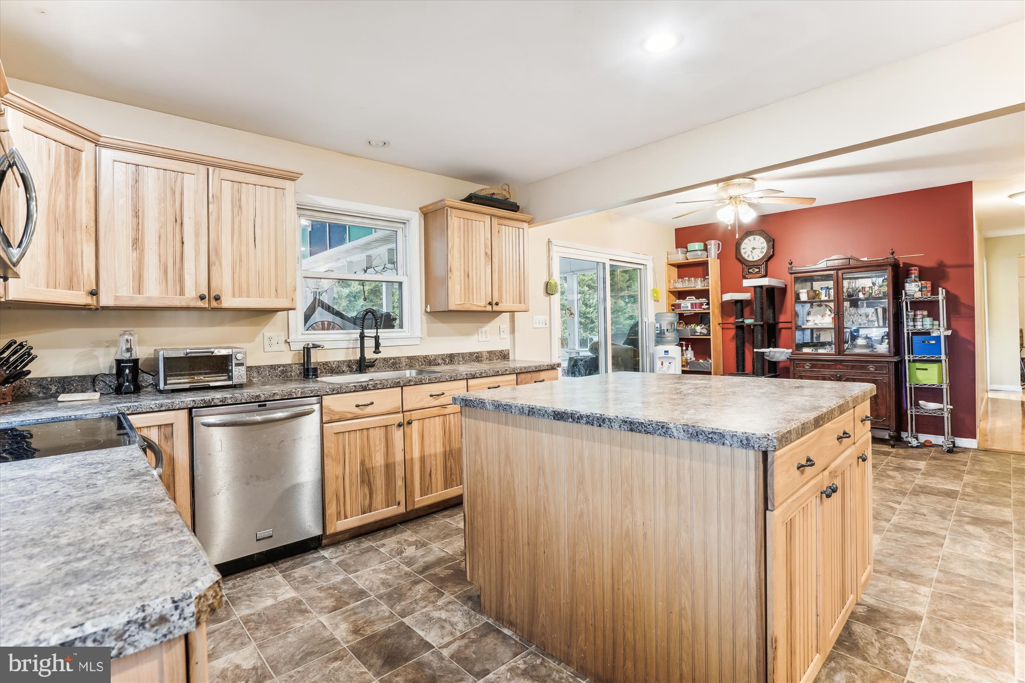 241 Bryce Road Queenstown, MD 21658 - Photo 22 of 67 Stainless Appliances . Granite Counters