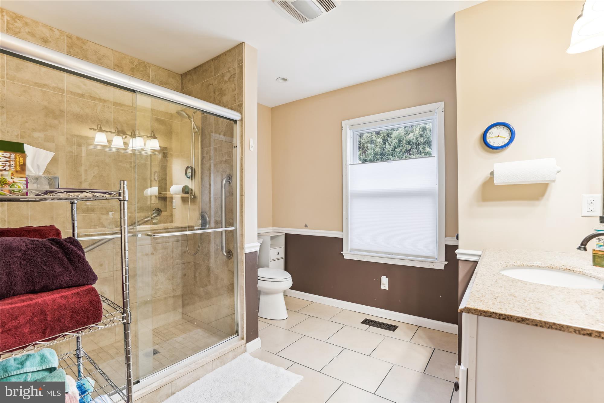 241 Bryce Road Queenstown, MD 21658 - Photo 32 of 67 Luxury Renovated Full Bath