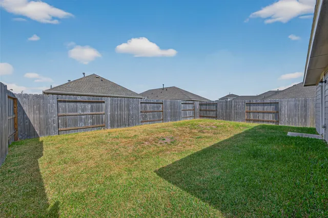 $1,650 | 20869 Cropani Shadow Drive, New Caney, TX 77357