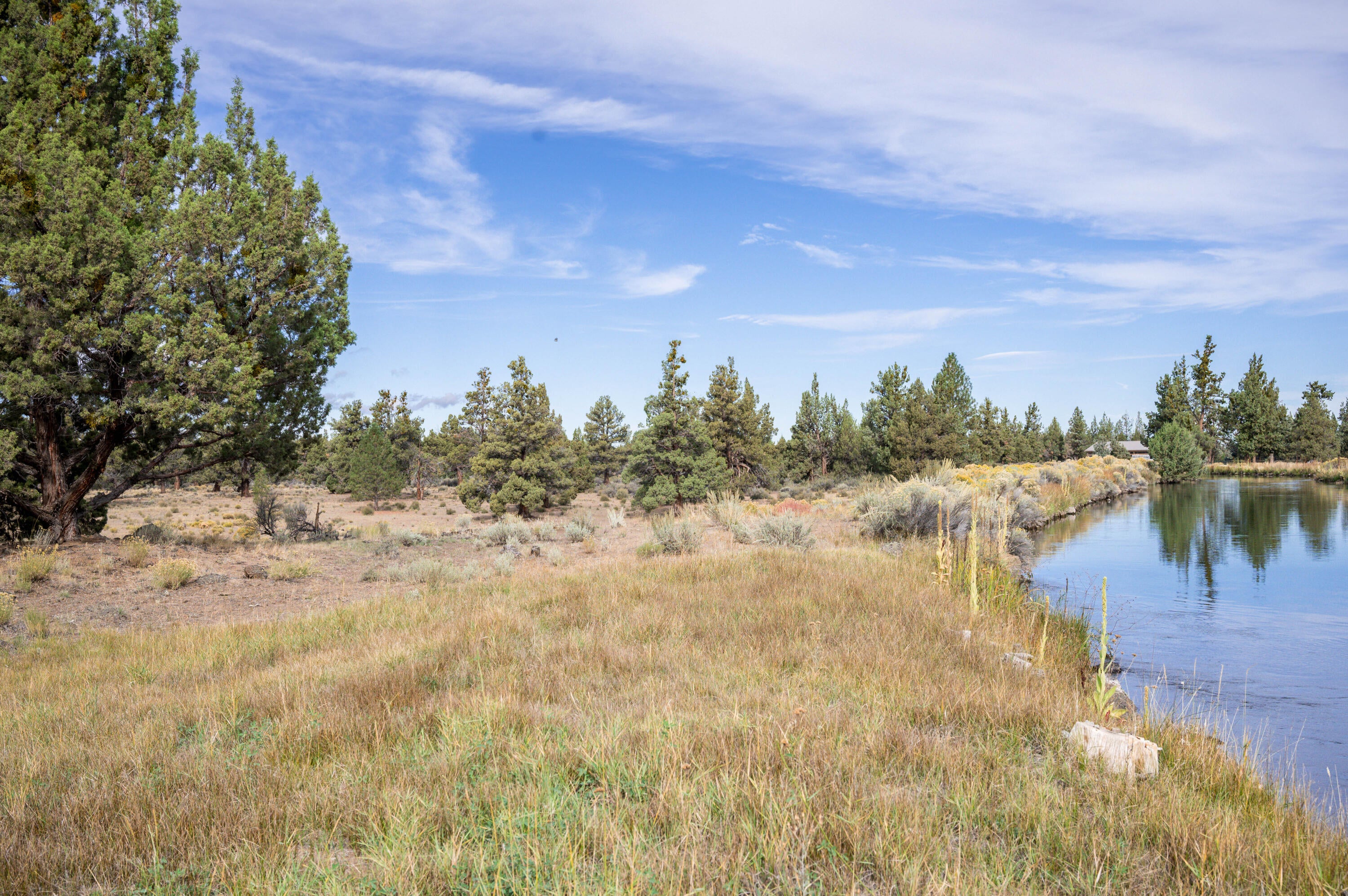 61575 Gosney Road Bend, OR 97702 - Photo 27 of 28 Z62_3179-HDR