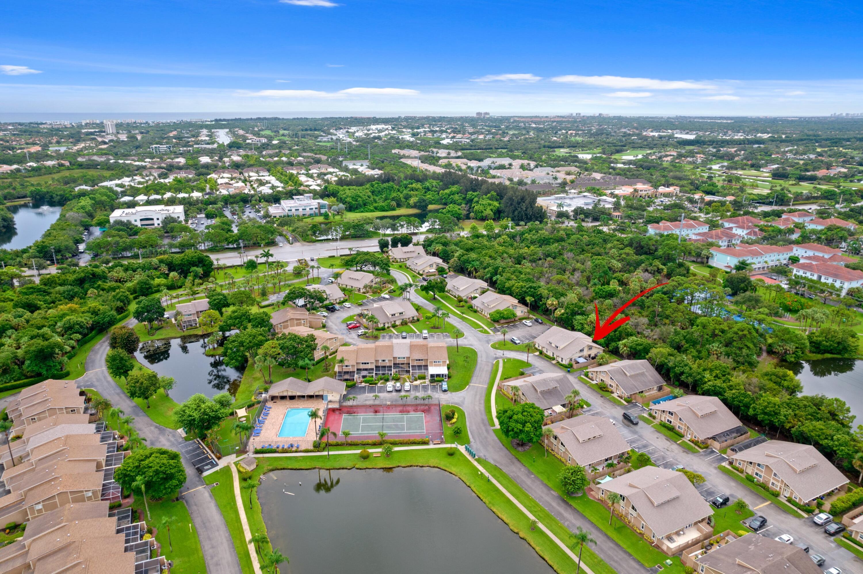 302 Maplecrest Circle Jupiter, FL 33458 - Photo 4 of 33 DJI_0054-Edit.jpg-SMALL