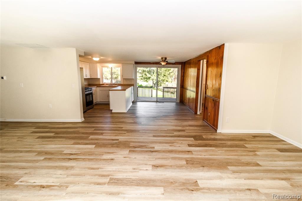 6208 Marathon Road Otter Lake, MI 48464 - Photo 5 of 34