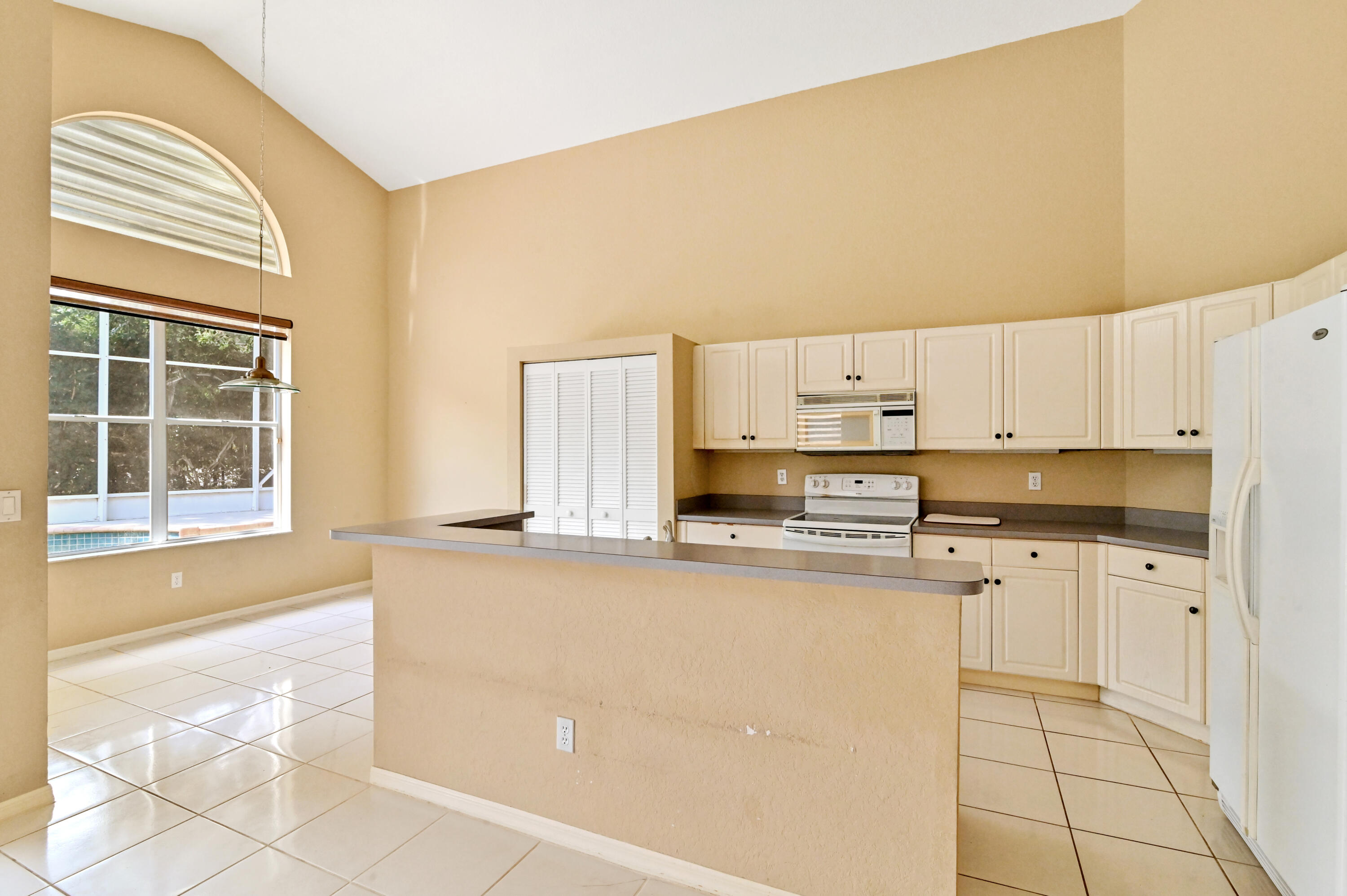 4337 Northwest 29th Way Boca Raton, FL 33434 - Photo 17 of 33 17 Kitchen 01