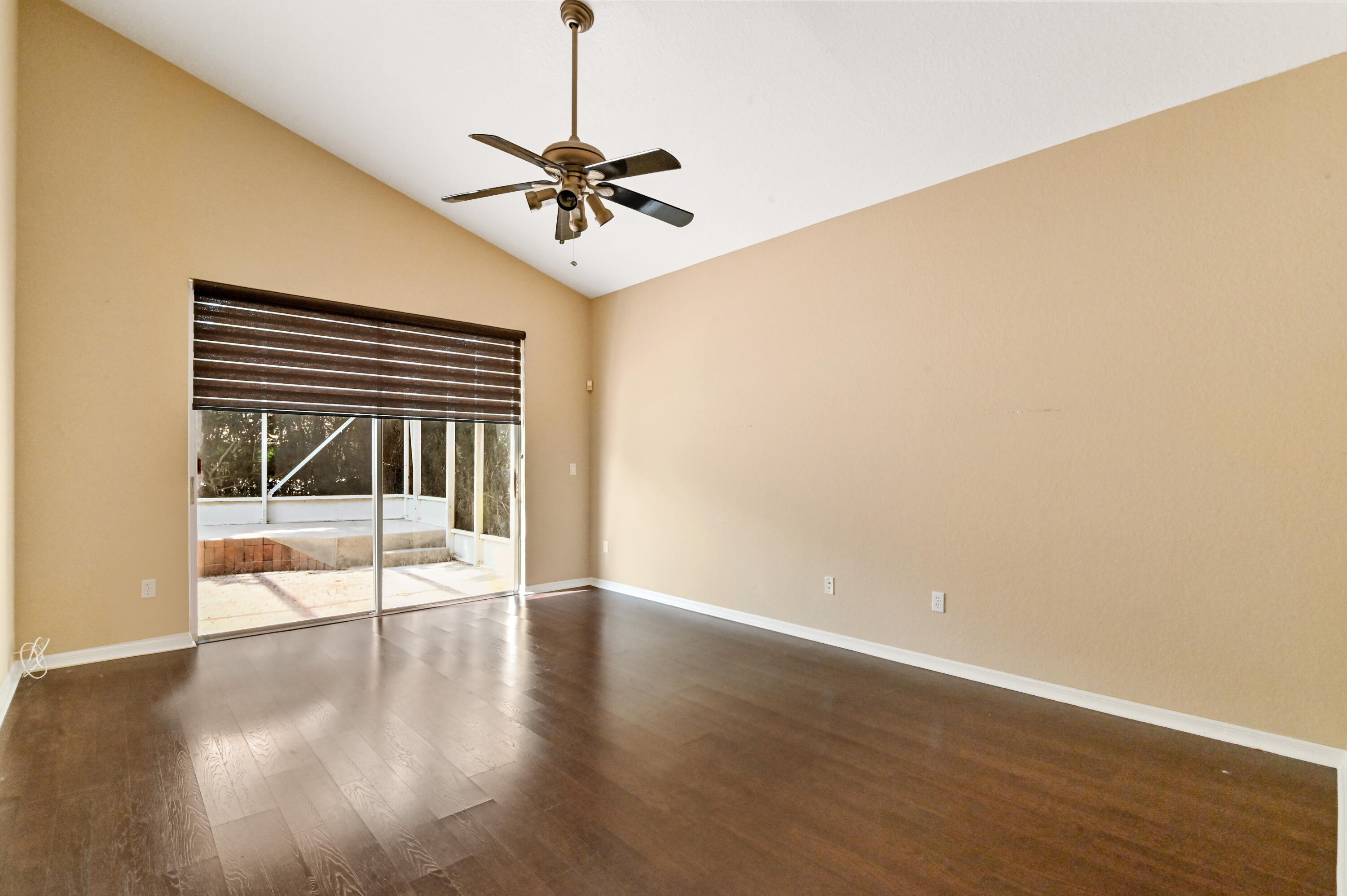 4337 Northwest 29th Way Boca Raton, FL 33434 - Photo 28 of 33 28 Bedroom 01