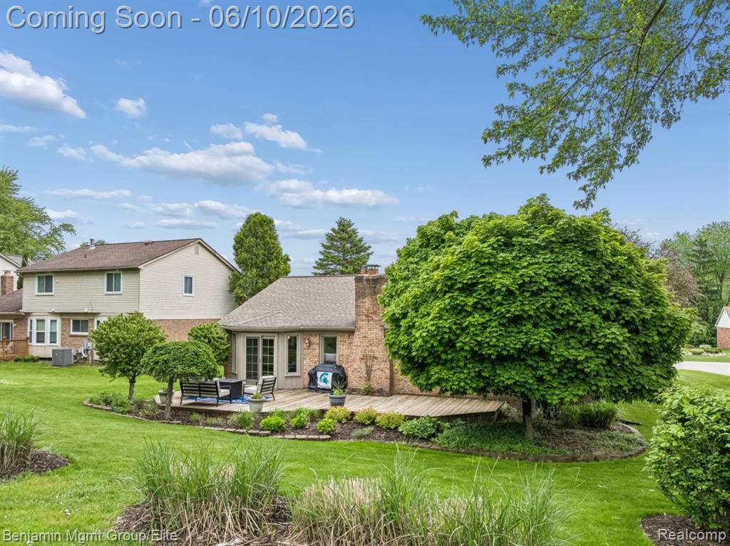 2072 Cumberland Road Rochester, MI 48307 - Photo 30 of 34