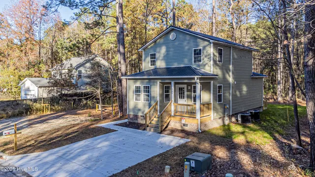 $264,900 | 622 Walnut Drive, Jacksonville, NC 28540