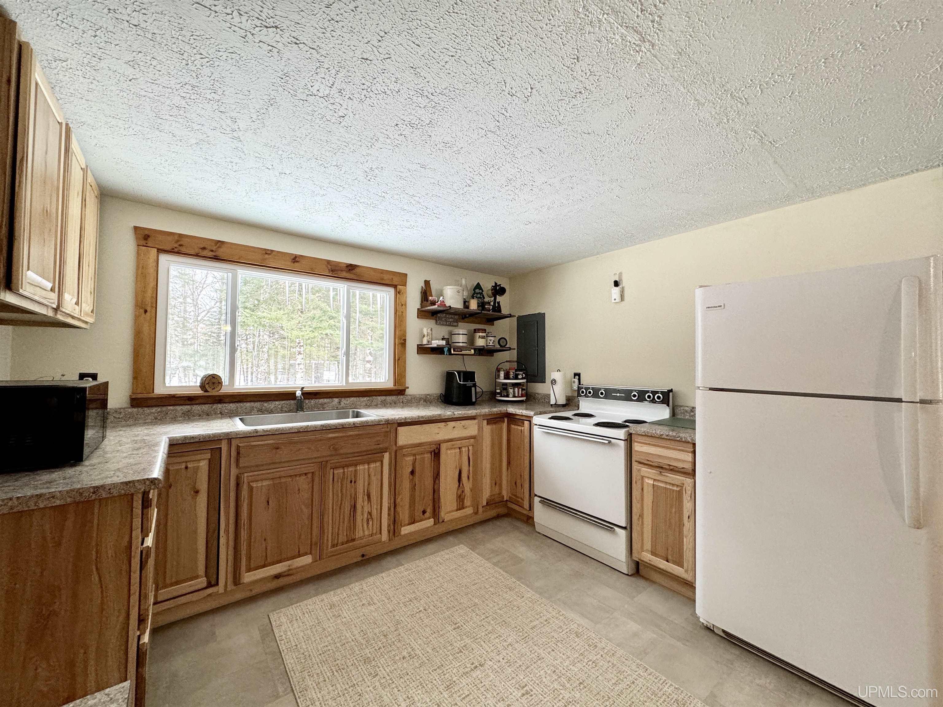 7230 Osier 40th Road Rapid River, MI 49878 - Photo 12 of 67