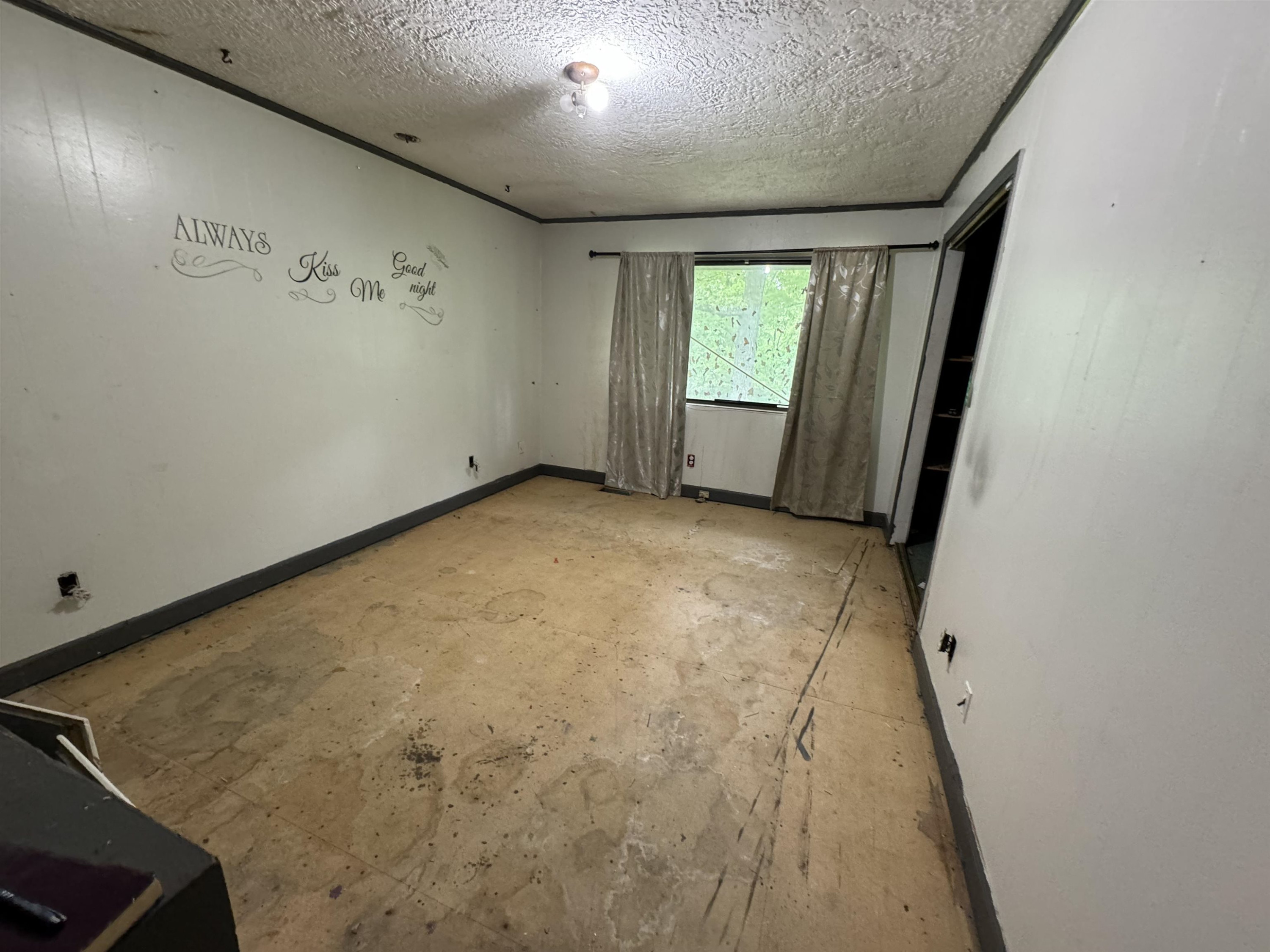 17 Henderson Road Jackson, TN 38305 - Photo 12 of 27 Photo 12