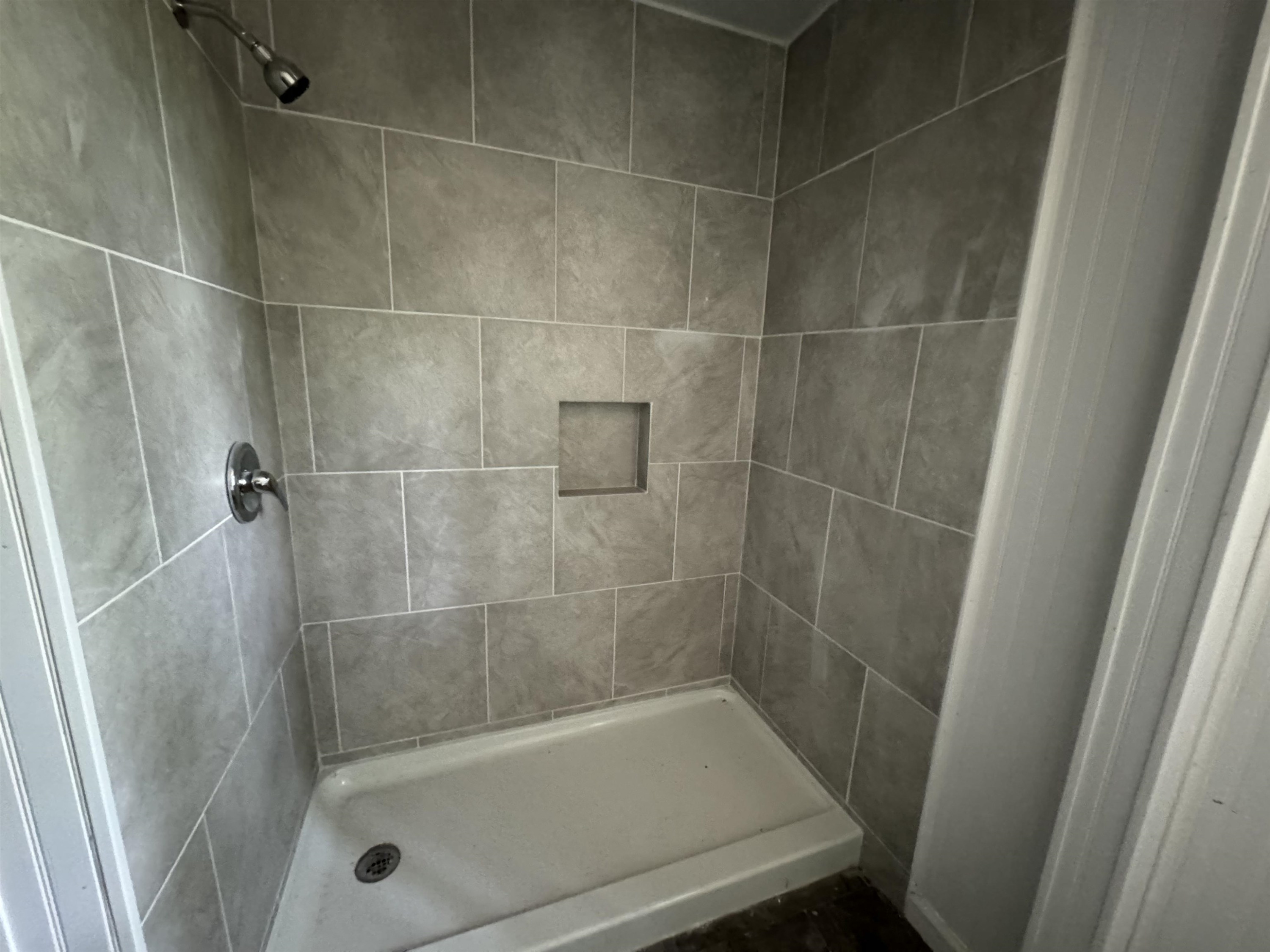 17 Henderson Road Jackson, TN 38305 - Photo 22 of 27 Photo 22