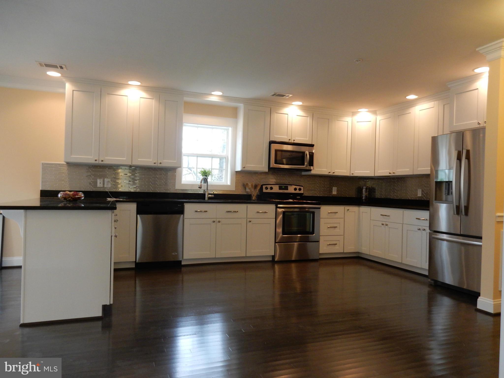 4118 Maple Road Morningside, MD 20746 - Photo 3 of 28 Kitchen