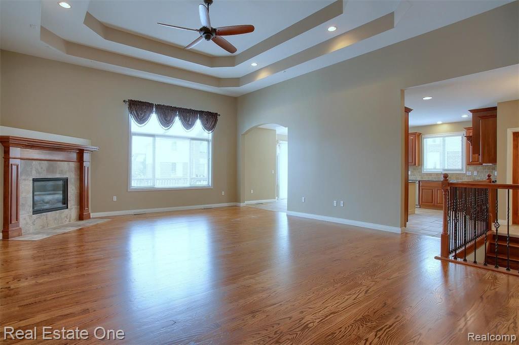 7348 Georgetowne Washington, MI 48095 - Photo 3 of 27 Gallery Image 3