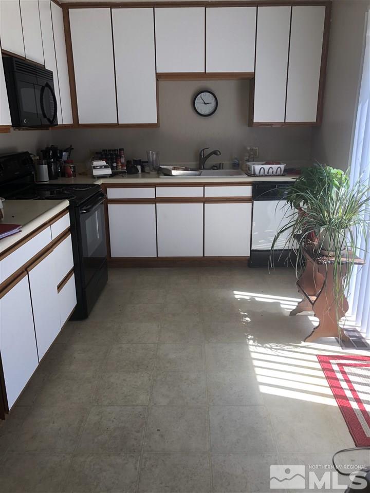 101 Bartlett Street Reno, NV 89512 - Photo 5 of 10 Photo 5