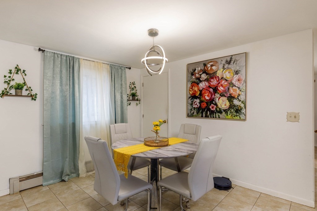 41 Senna Road Fitchburg, MA 01420 - Photo 3 of 11