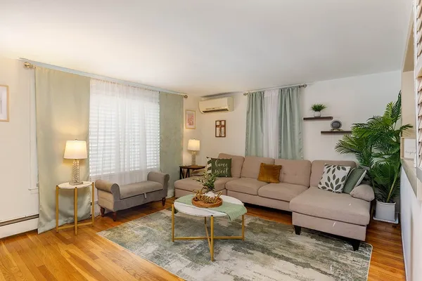 $388,900 | 41 Senna Road, Fitchburg, MA 01420