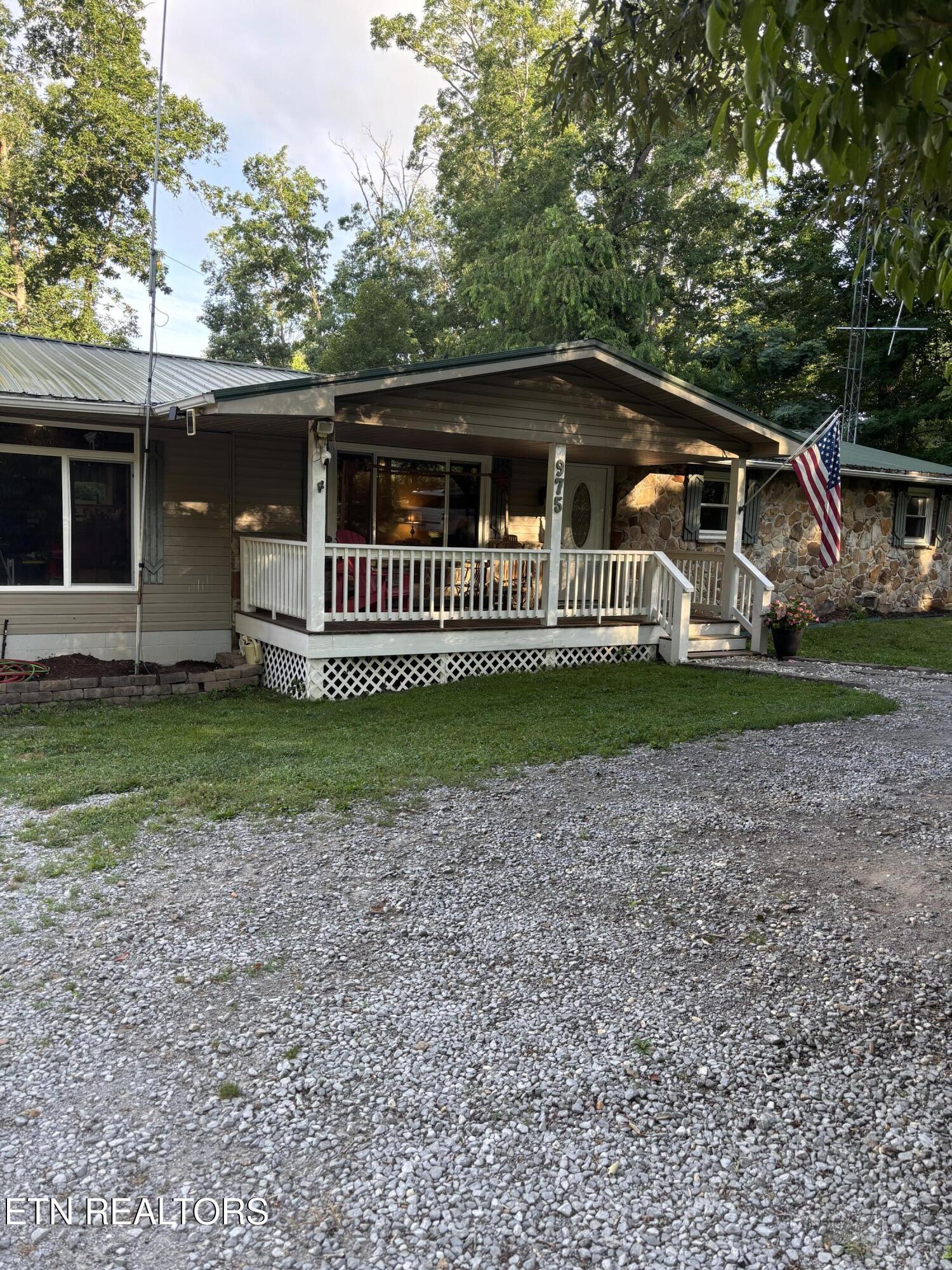975 Lawson Road Crossville, TN 38571 - Photo 2 of 41 IMG_8658