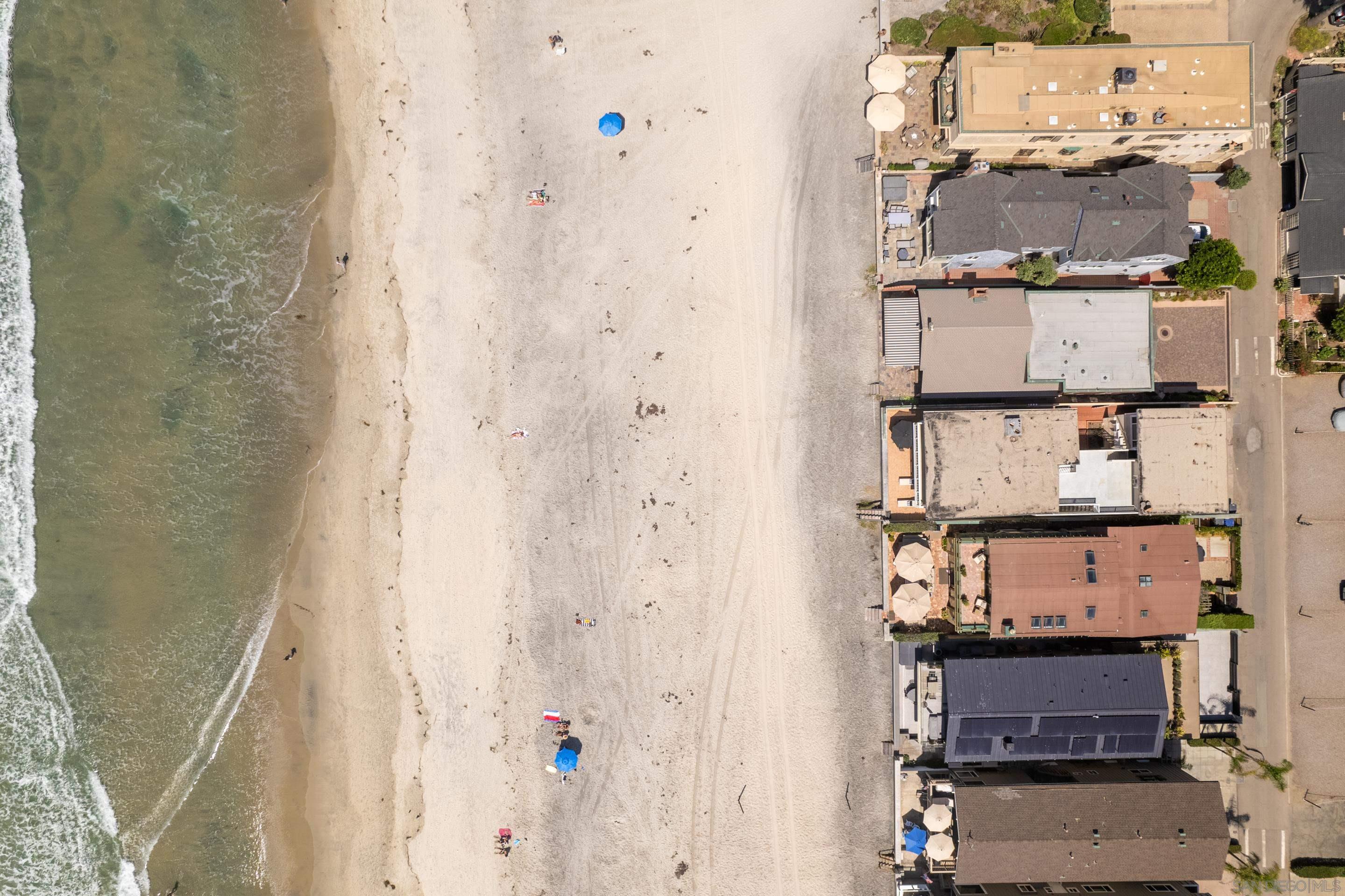 1834 Ocean Front Del Mar, CA 92014 - Photo 25 of 36 a view of a balcony with furniture and racks
