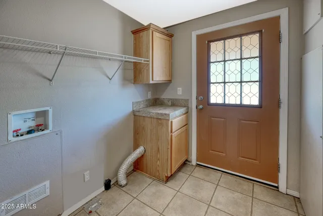 $370,000 | 2738 North Calle Tercero, Huachuca City, AZ 85616