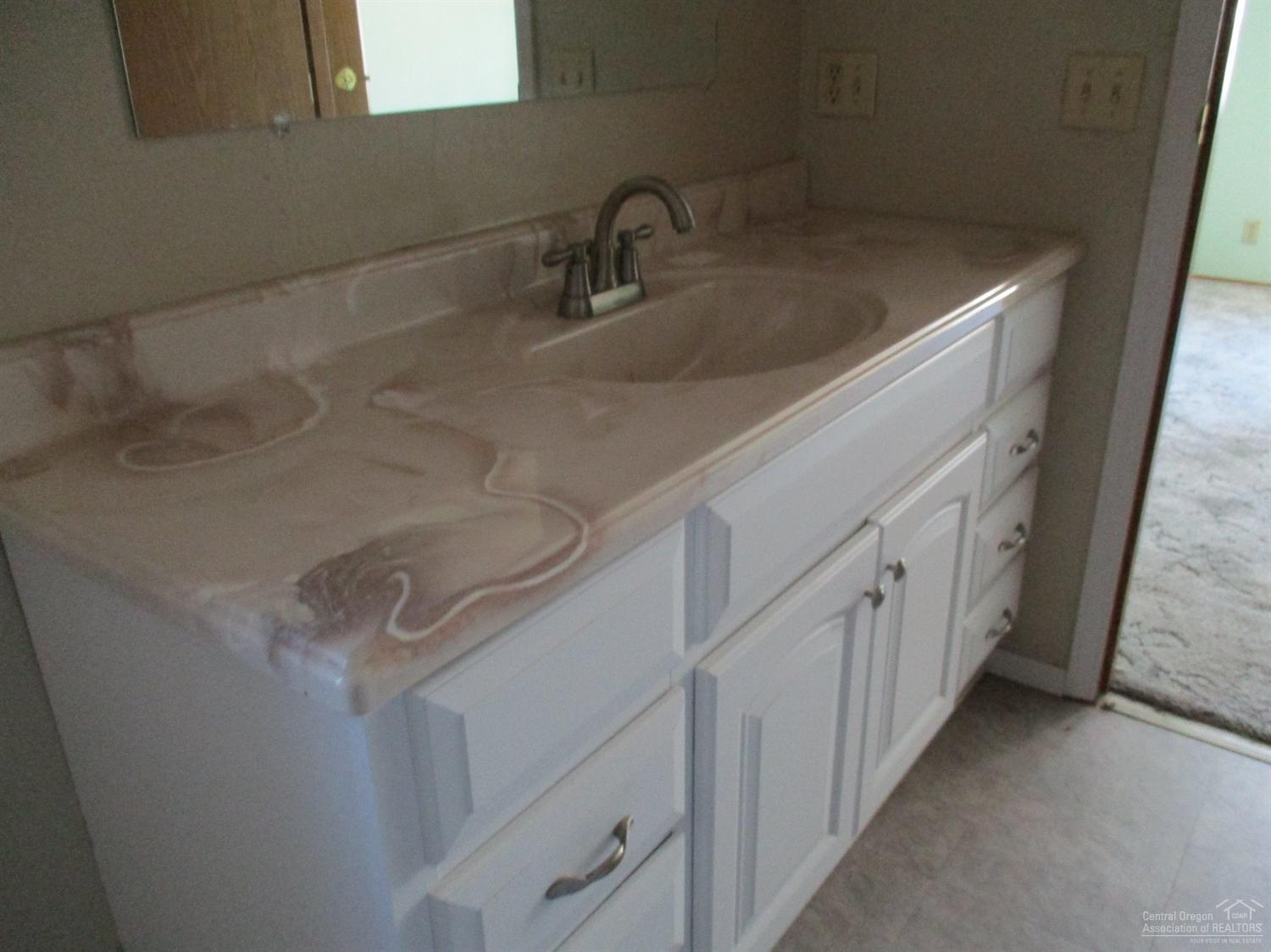 19138 Kiowa Road Bend, OR 97702 - Photo 12 of 15 Additional Photo