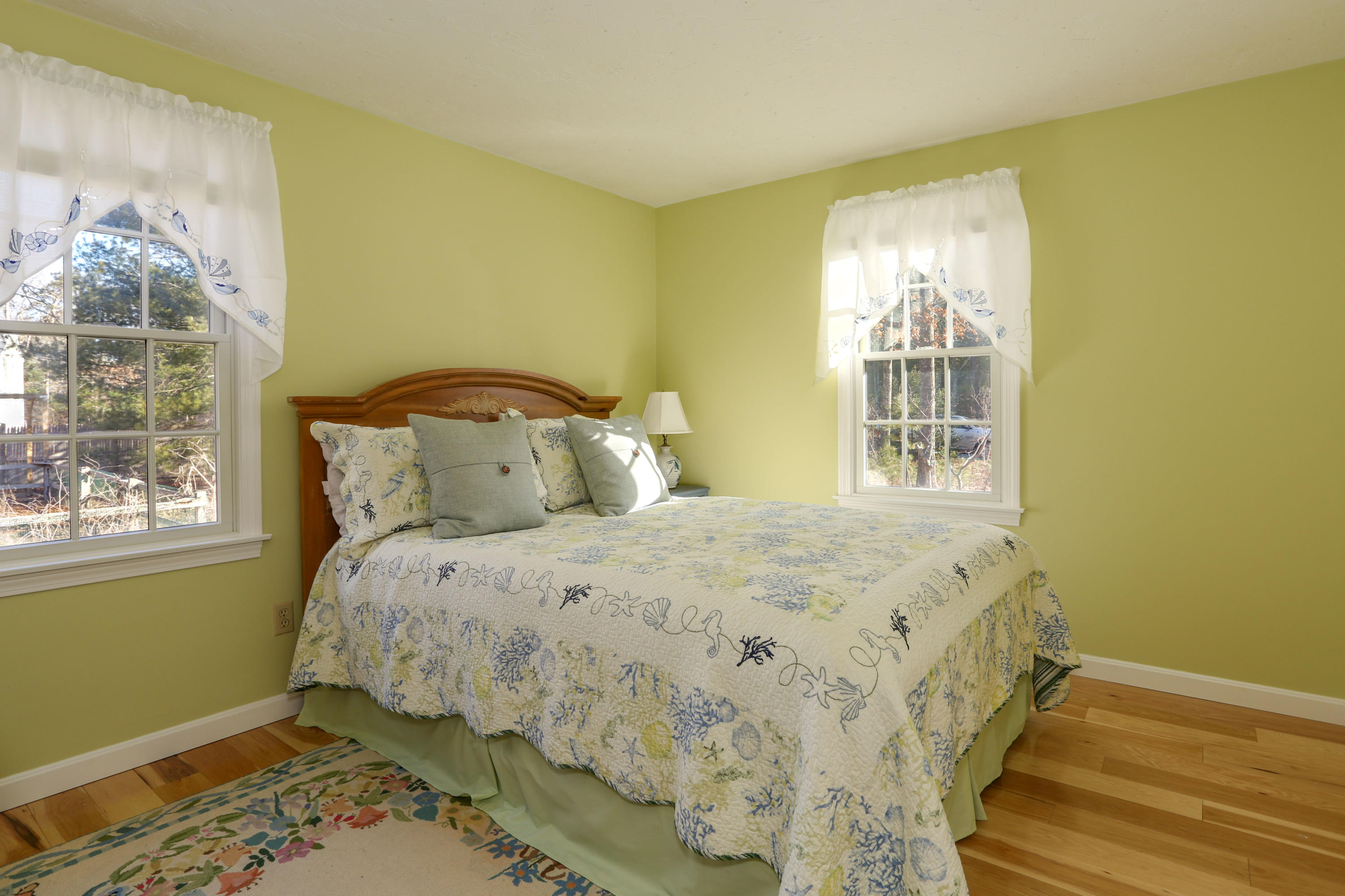 81 Pinkham Road Sandwich, MA 02563 - Photo 19 of 42 81PinLR-20