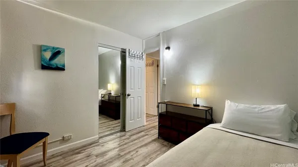 $2,500 | 455 Lewers Street, Unit 4, Honolulu, HI 96815