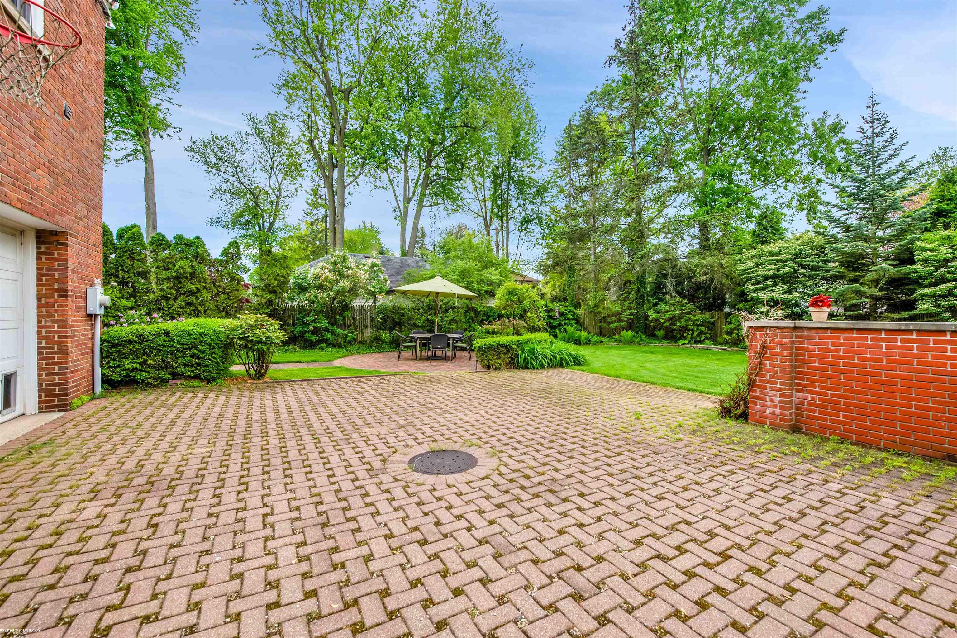 175 Merriweather Road Grosse Pointe Farms, MI 48236 - Photo 49 of 74