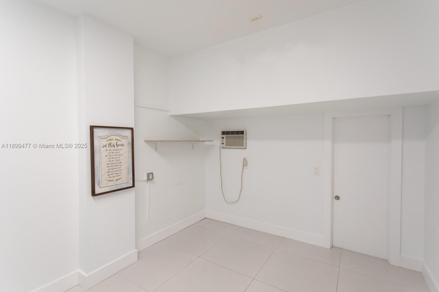 14219 Southwest 126th Place Miami, FL 33186 - Photo 7 of 26