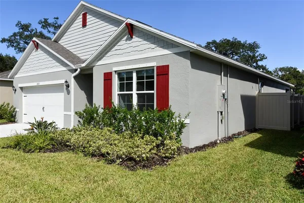 front view of house with a yard