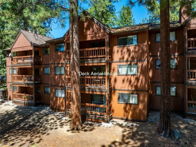 $1,149,000 | 929 Southwood Boulevard, Unit 11, Incline Village, NV 89451