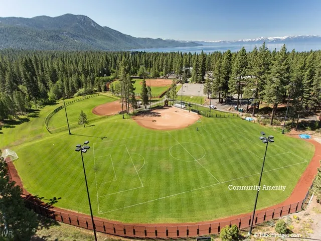 $1,149,000 | 929 Southwood Boulevard, Unit 11, Incline Village, NV 89451