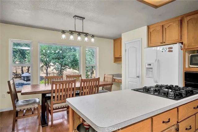 $710,000 | 19652 Stinson Road, Hidden Valley Lake, CA 95467