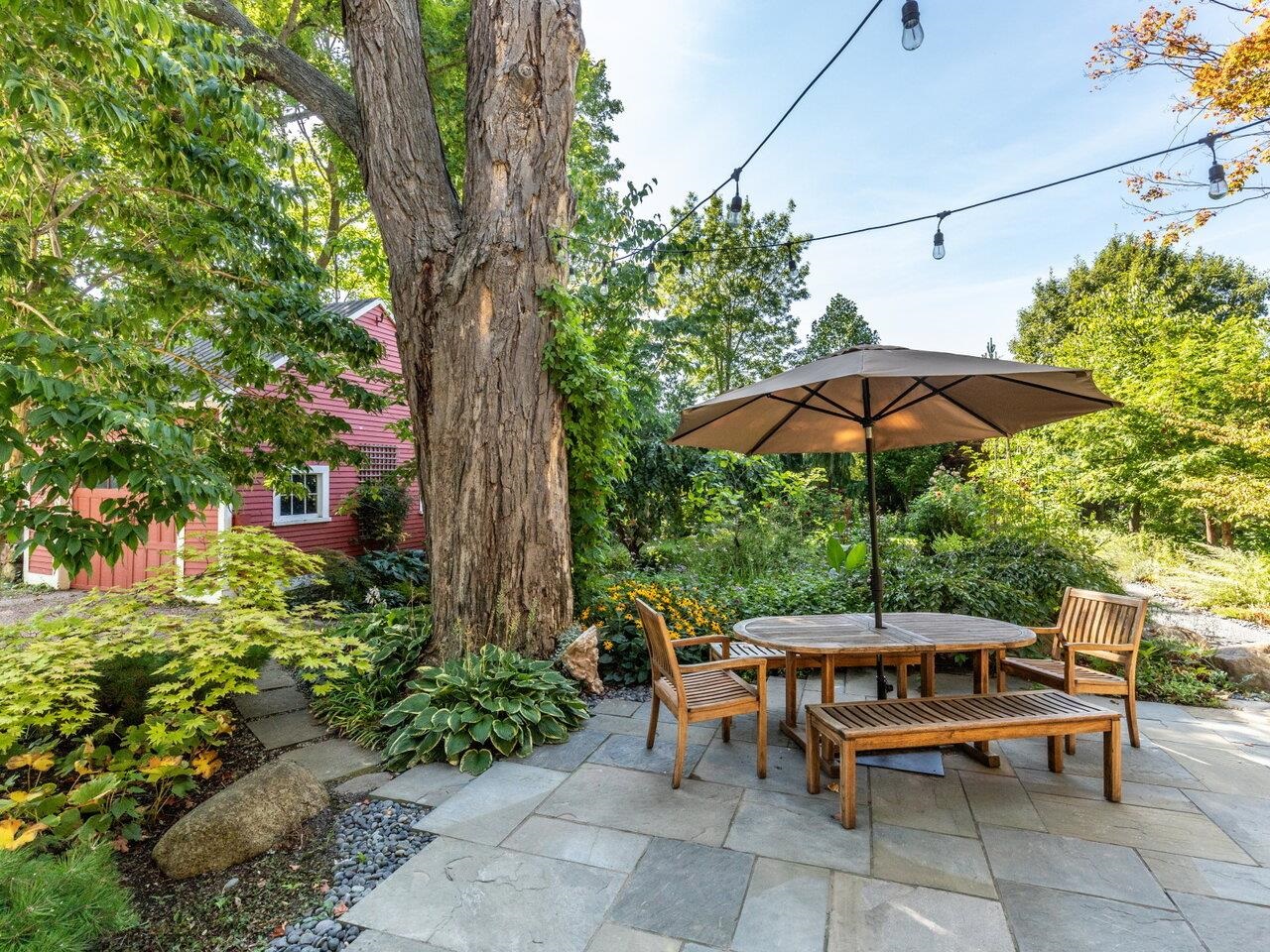 49 Mansfield Avenue Burlington, VT 05401 - Photo 41 of 59