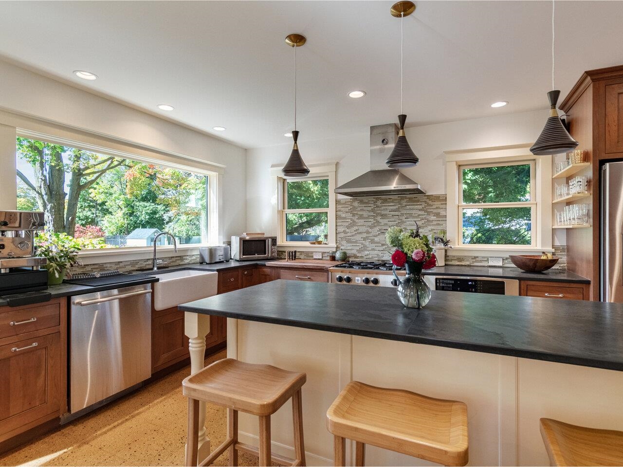 49 Mansfield Avenue Burlington, VT 05401 - Photo 49 of 59