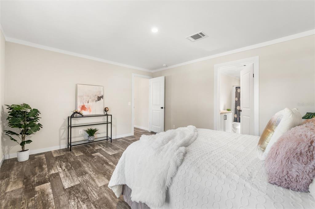 4981 Southwest 69th Street Gainesville, FL 32608 - Photo 10 of 26