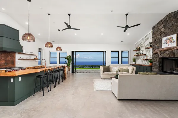 $2,750,000 | 75-5544 Nalo Meli Drive, Holualoa, HI 96725