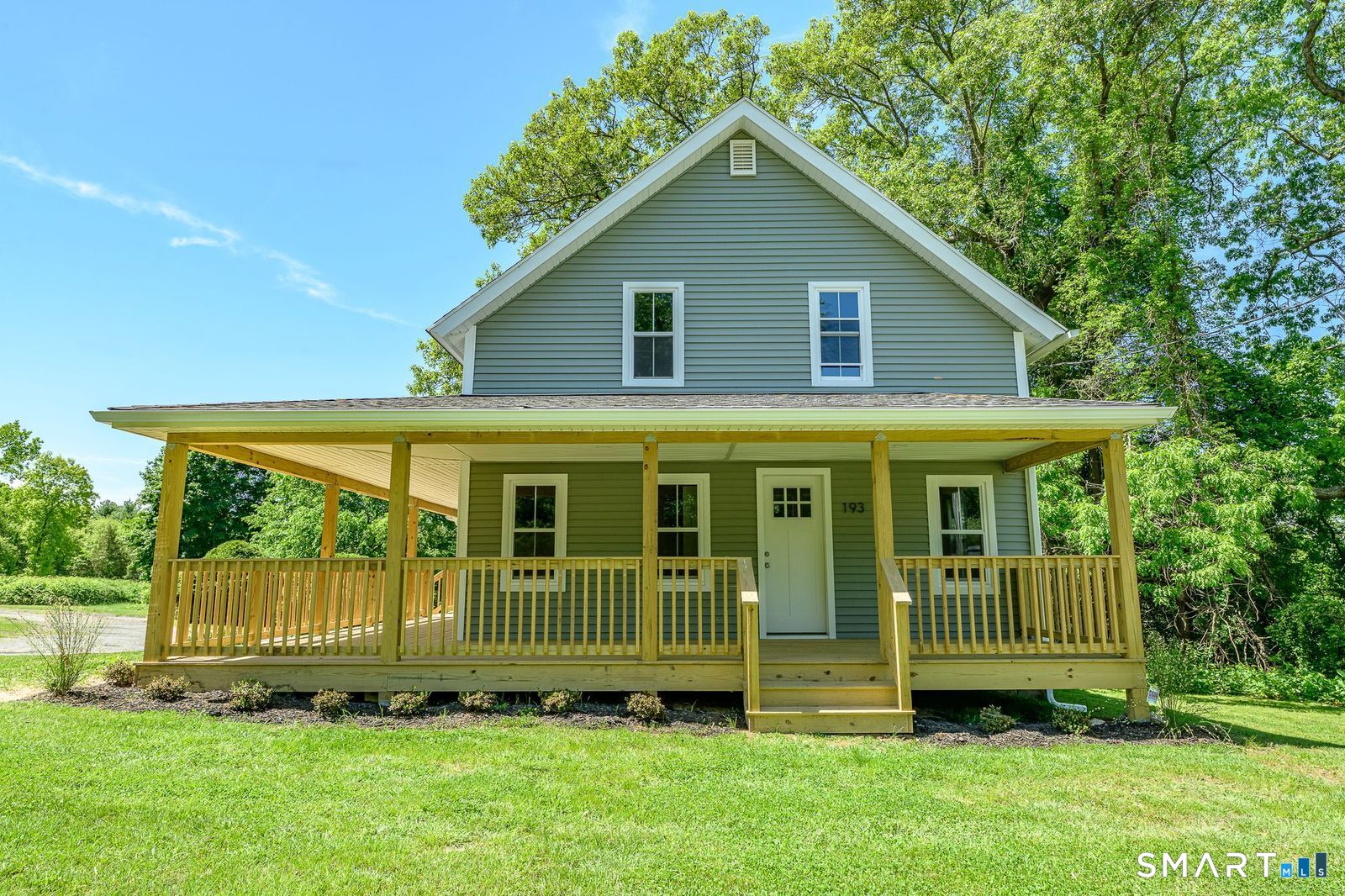 193 East Franklin Street Killingly, CT 06239 - Photo 5 of 30