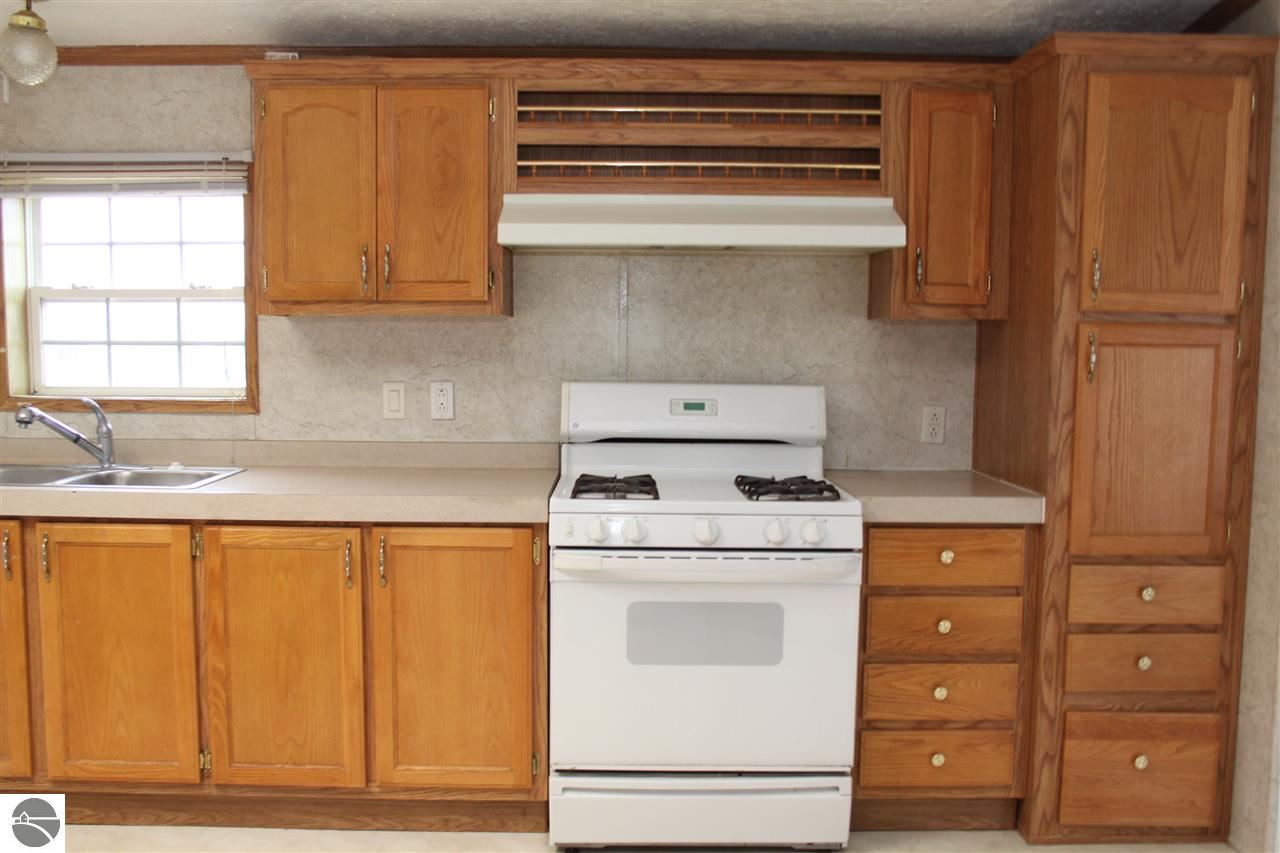 7995 Barney Road Traverse City, MI 49684 - Photo 24 of 47 1749623-23.JPG