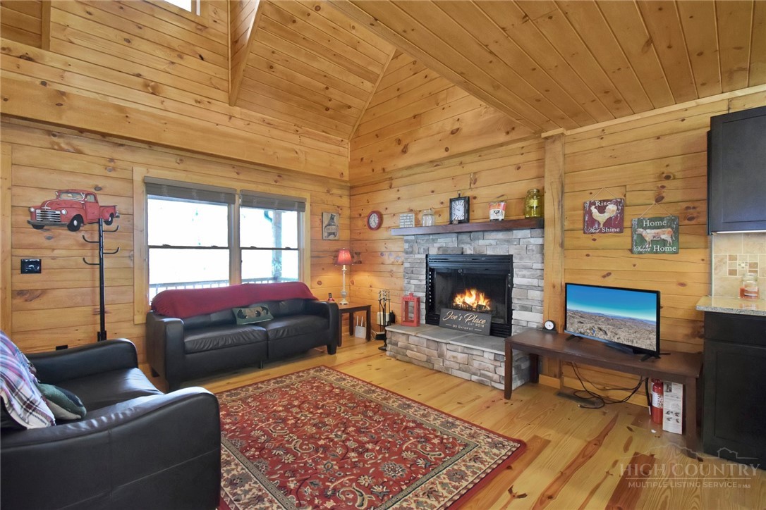 121 Whipporwill Way Road Beech Mountain, NC 28604 - Photo 12 of 46