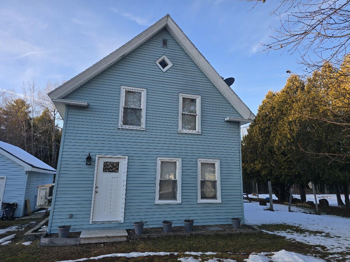 386 Airline Road Clifton, ME 04428 - Photo 4 of 25 20251218_145907