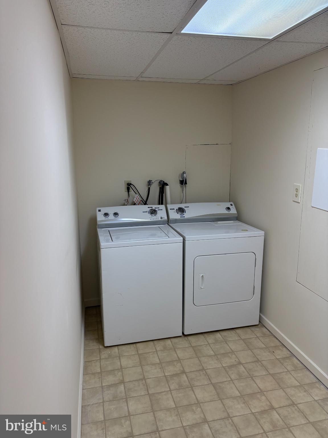4342 Downs Square Belcamp, MD 21017 - Photo 26 of 30 a utility room with dryer and washer