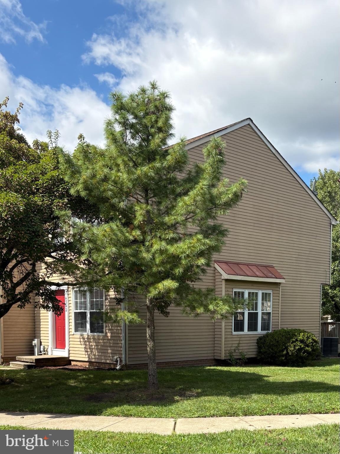 4342 Downs Square Belcamp, MD 21017 - Photo 29 of 30 a front view of house with yard and green space