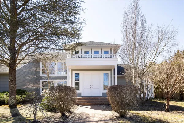 $2,195,000 | 3 Plume Grass Way, Westhampton, NY 11977