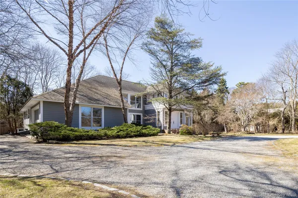 $2,195,000 | 3 Plume Grass Way, Westhampton, NY 11977
