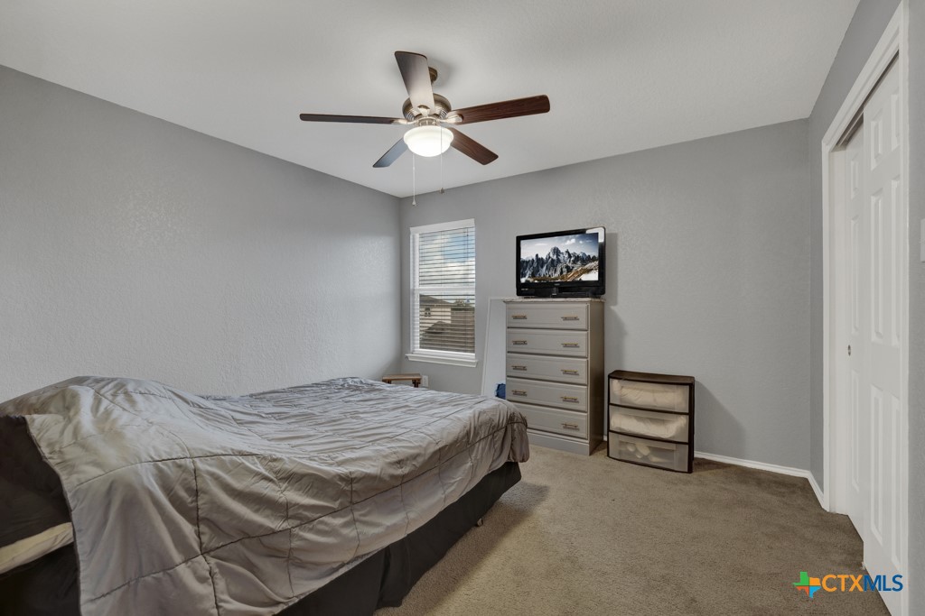 716 Hollow Ridge Schertz, TX 78108 - Photo 31 of 41